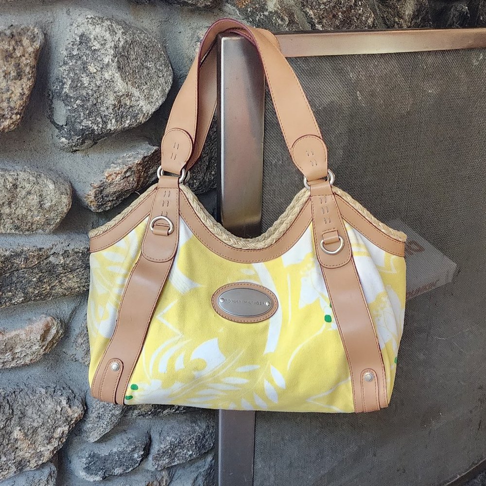 Tommy Hilfiger Yellow Floral Shoulder Bag - Picture 3 of 16